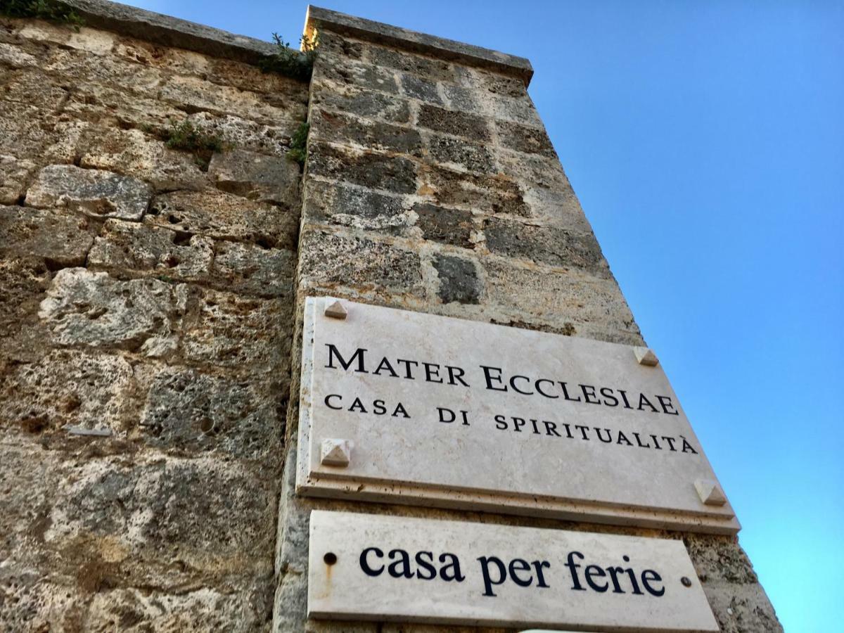 Casa Mater Ecclesiae Hotel Massa Marittima Buitenkant foto